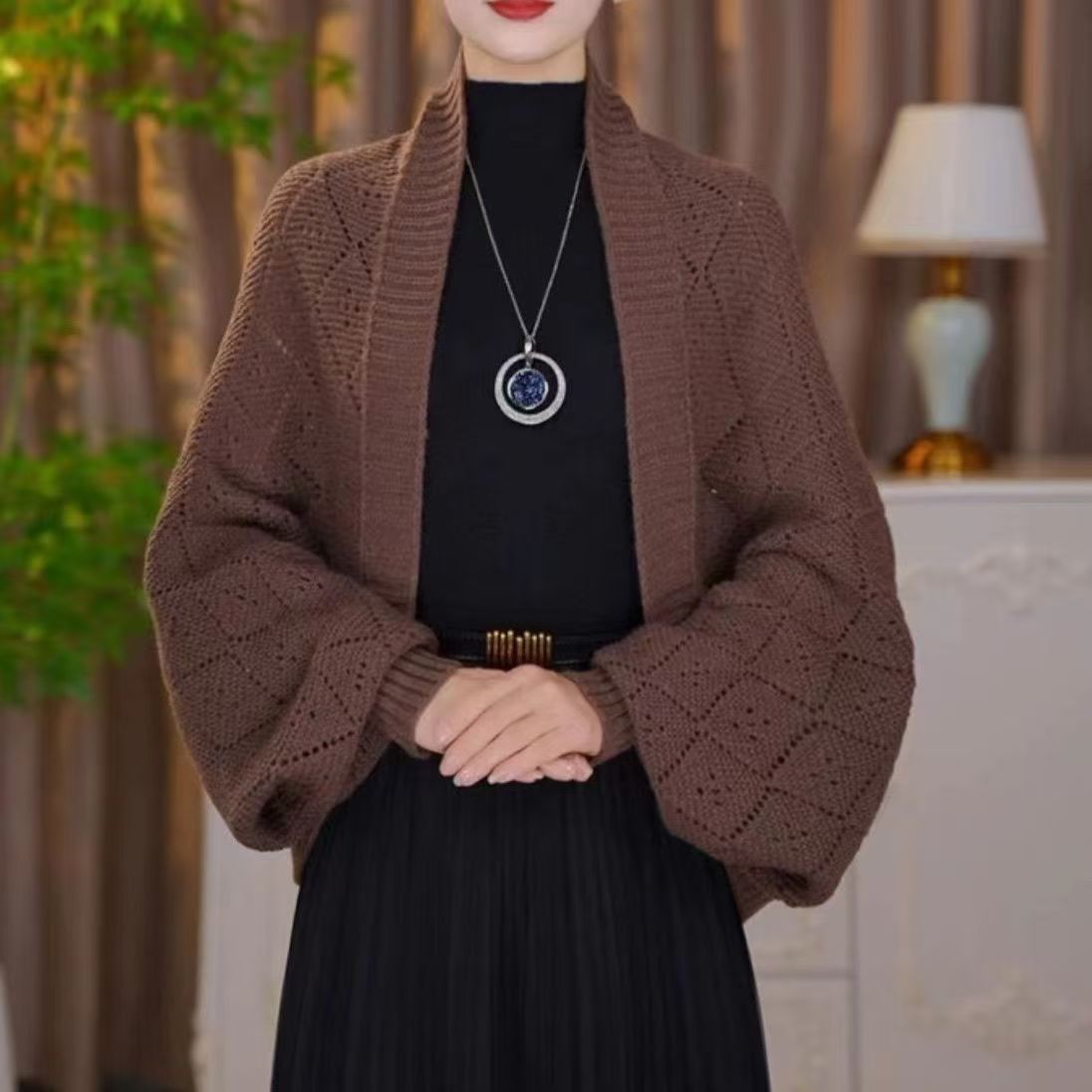 ✨LAST DAY 70% OFF🔥-Fashion Hollow Out Knitted Shawl Coat