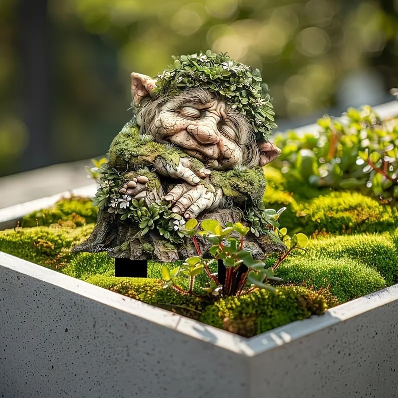 Hot Sale 49% OFF - Garden Stakes in the Enchanting Forest